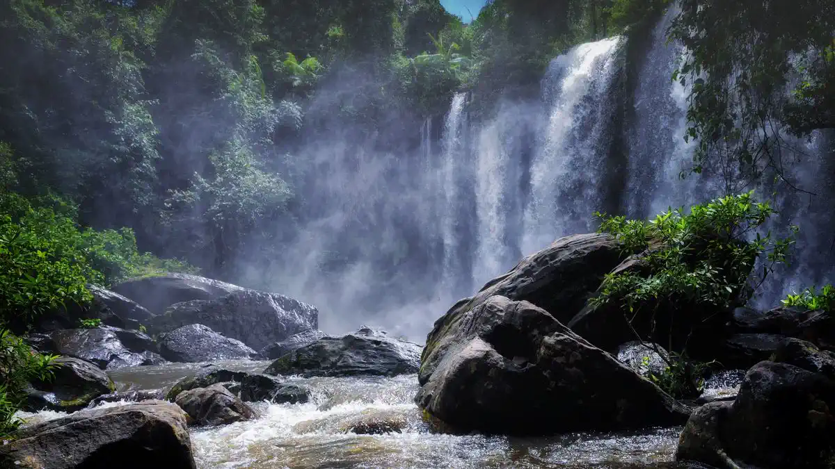 Phnom Penh – Koh Kong – Tatai Waterfall